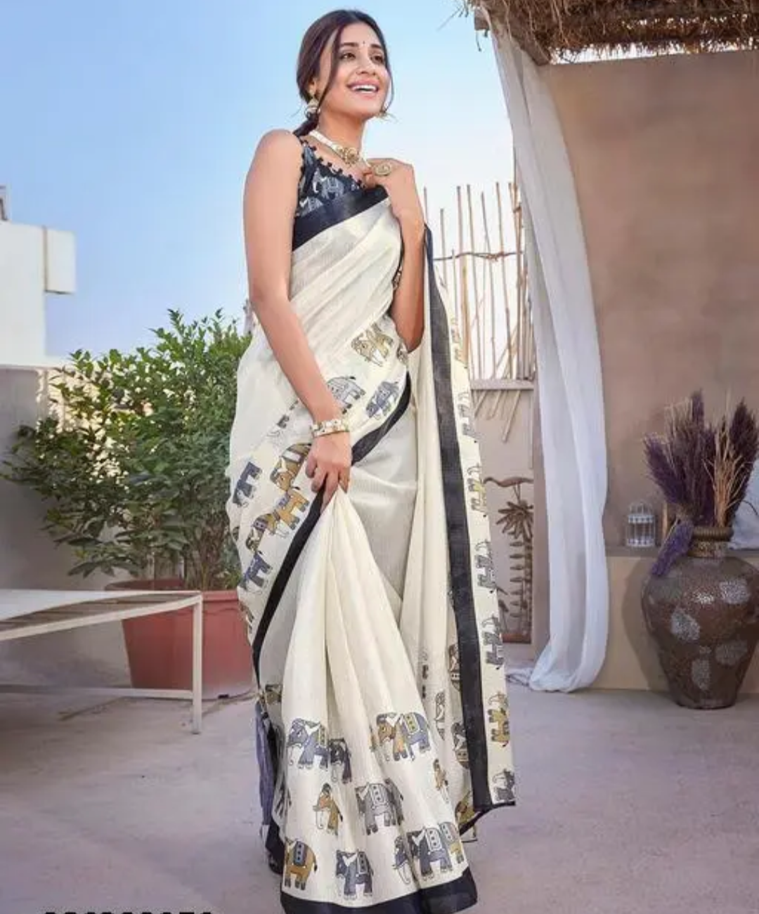 Tarsh Enterprises Women's Printed Trendy Art Silk Saree with Blouse Material (White)